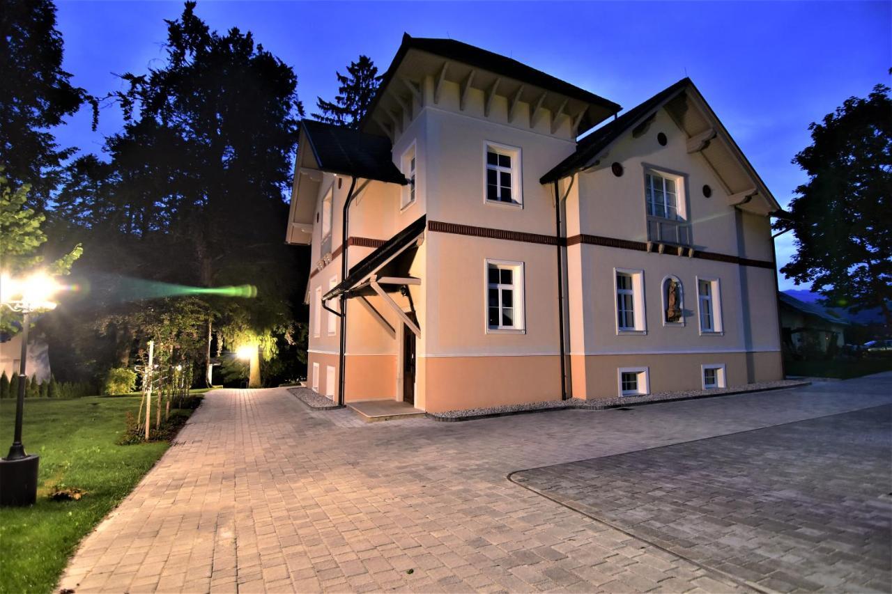 Vila Kljuce Apartments بليد المظهر الخارجي الصورة